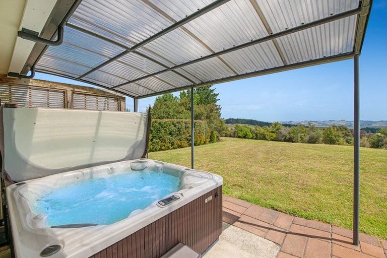 Photo of property in 155 West Road, Kaukapakapa, 0873