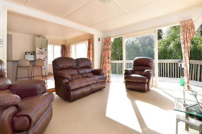 Photo of property in 192 Hibiscus Coast Highway, Red Beach, 0932