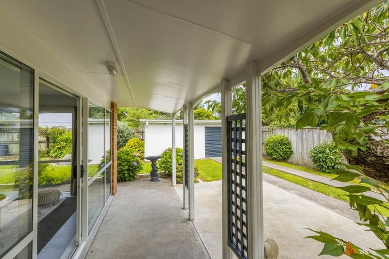 Photo of property in 210b Te Moana Road, Waikanae, 5036