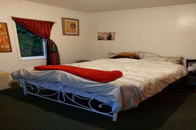 Photo of property in 10 Cheshire Street, Wilton, Wellington, 6012