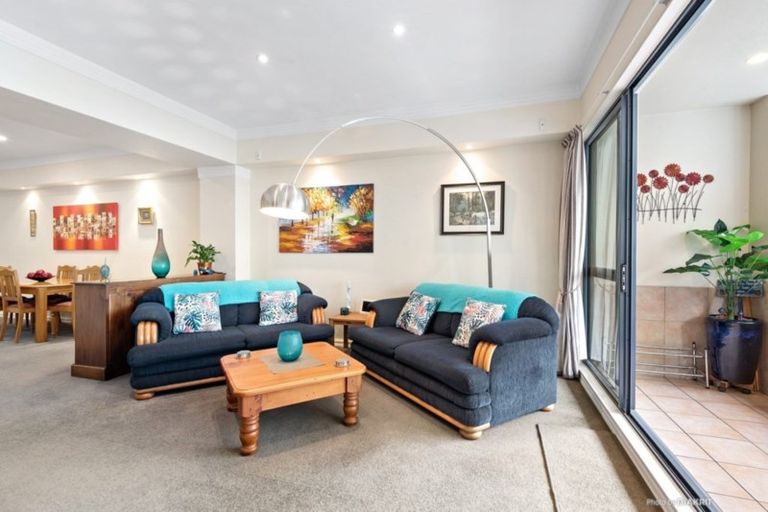 Photo of property in Renwick Apartments, 1/99 Dixon Street, Te Aro, Wellington, 6011