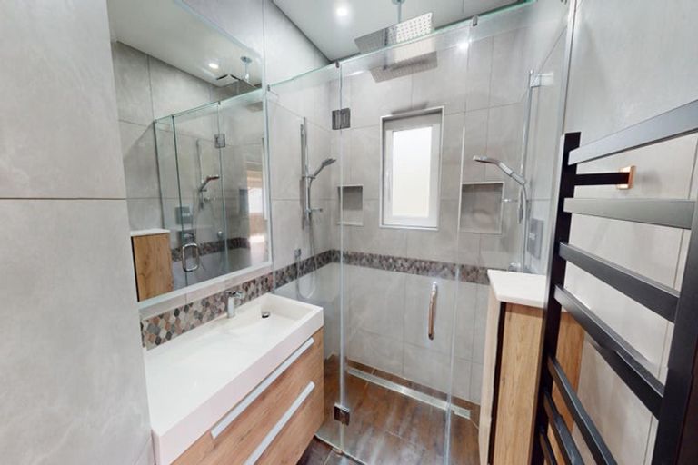 Photo of property in 11 Koromiko Avenue, Roslyn, Palmerston North, 4414