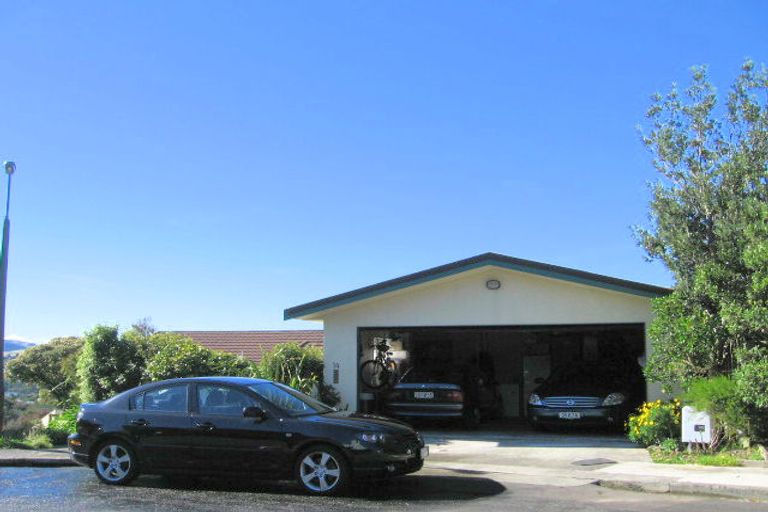 Photo of property in 14 Birla Terrace, Broadmeadows, Wellington, 6035