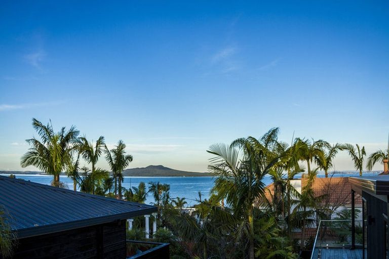 Photo of property in 18b Marama Street, Castor Bay, Auckland, 0620