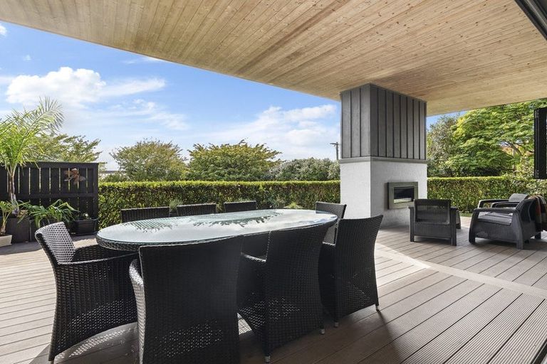 Photo of property in 14e Clinton Street, Fitzroy, New Plymouth, 4312