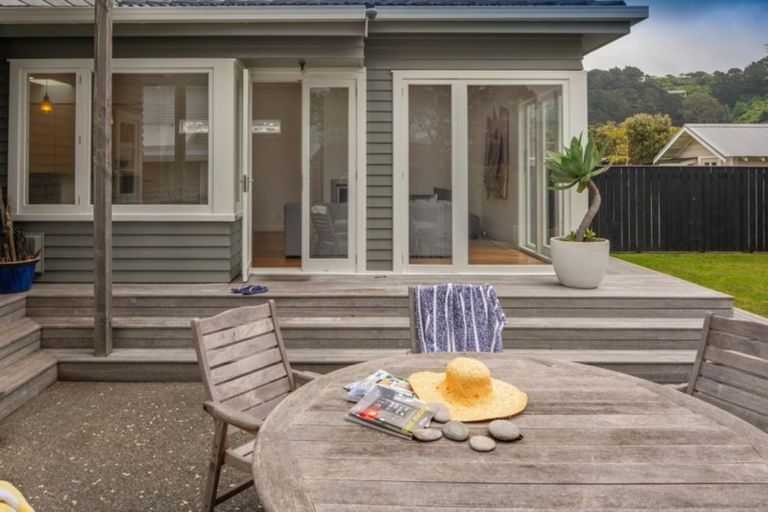 Photo of property in 4 Monro Street, Seatoun, Wellington, 6022