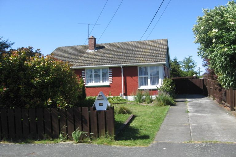 Photo of property in 38 Bellbrook Crescent, Shirley, Christchurch, 8013