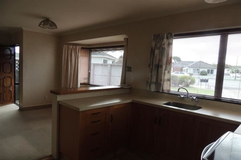 Photo of property in 3/31a Cassino Crescent, Onekawa, Napier, 4110