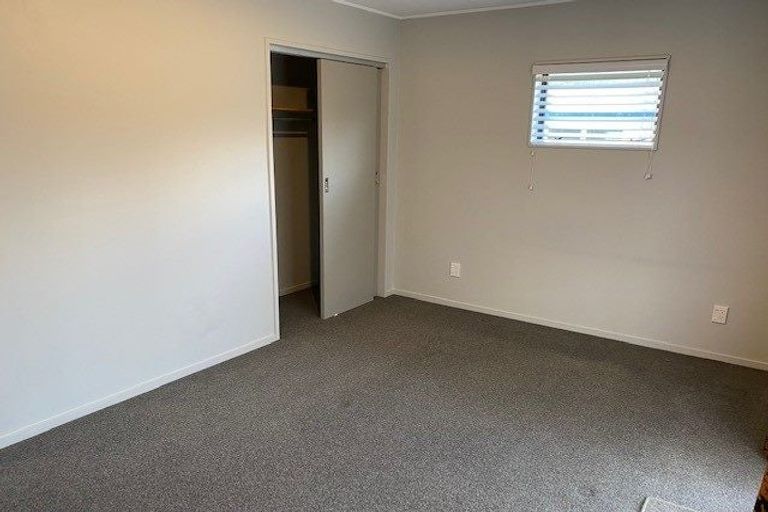 Photo of property in 60c Rata Road, Raumati Beach, Paraparaumu, 5032