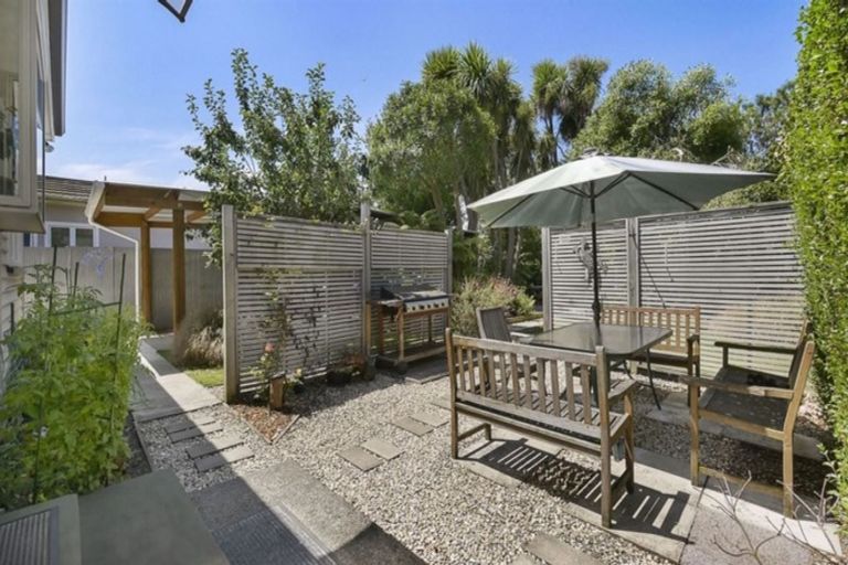 Photo of property in 54 Mathesons Road, Phillipstown, Christchurch, 8011