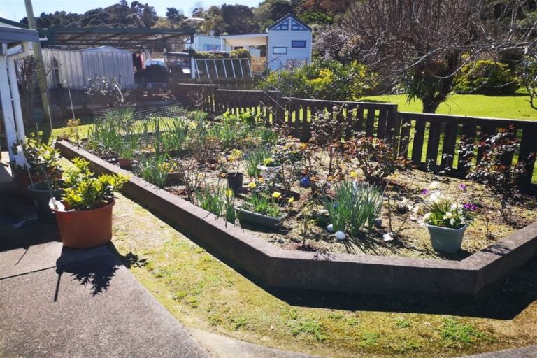 Photo of property in 518 Thames Coast Sh25 Road, Te Puru, Thames, 3575