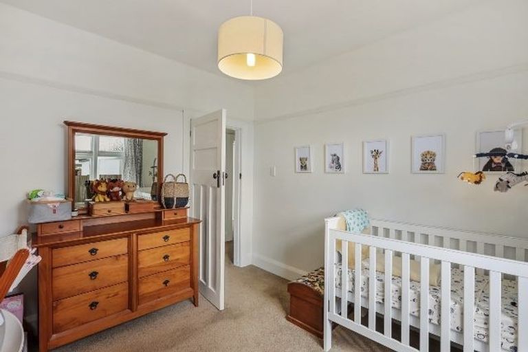 Photo of property in 42 Berwick Street, St Albans, Christchurch, 8014