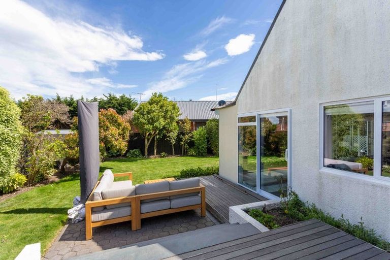 Photo of property in 244 Major Hornbrook Road, Mount Pleasant, Christchurch, 8081