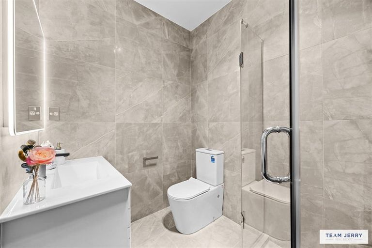 Photo of property in 42 Oopunga Road, Pukekohe, 2120