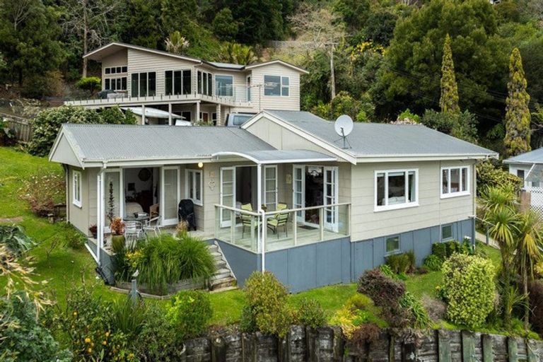 Photo of property in 5 Adams Road, Thornton Bay, Thames, 3575