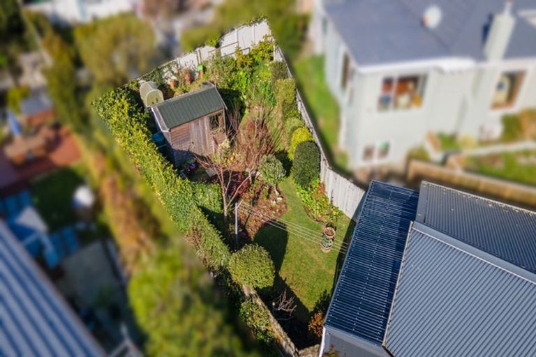 Photo of property in 1a Chester Road, Tawa, Wellington, 5028