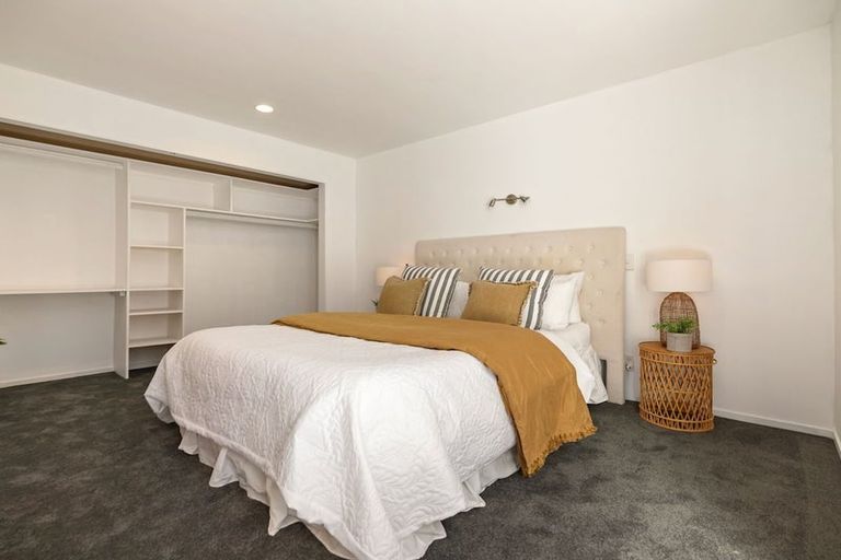 Photo of property in 22b Evergreen Place, Sunshine Bay, Queenstown, 9300