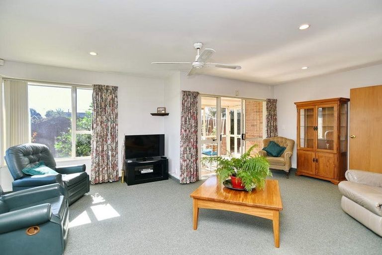 Photo of property in 52a Durham Street, Rangiora, 7400