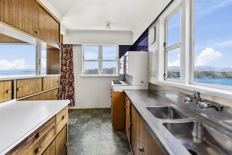 Photo of property in 61a Grafton Road, Roseneath, Wellington, 6011