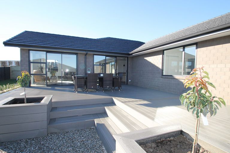 Photo of property in 91 Wingatui Road, Mosgiel, 9024