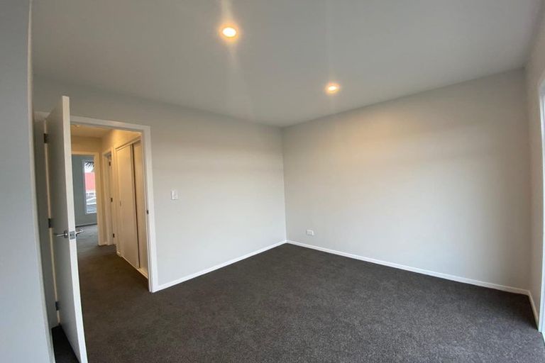 Photo of property in 5 Pukakaho Lane, Papatoetoe, Auckland, 2025