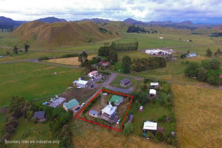 Photo of property in 22a Rangiuia Road, Tolaga Bay, 4077