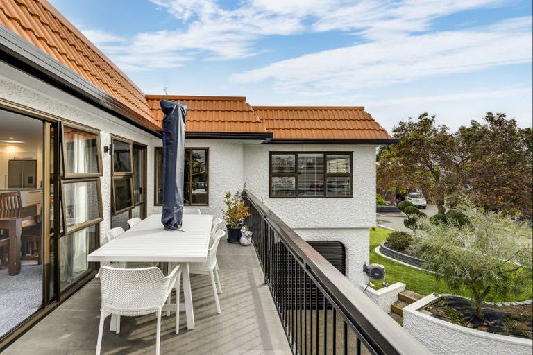 Photo of property in 7 Tui Glen, Havelock North, 4130