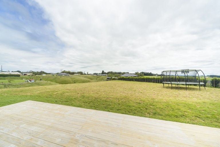 Photo of property in 15 Highland View Drive, Tokomaru, Palmerston North, 4474