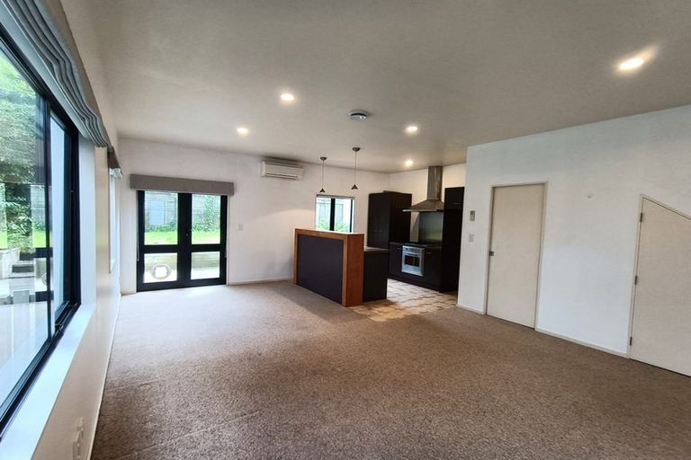 Photo of property in 19a Woodland Road, Johnsonville, Wellington, 6037