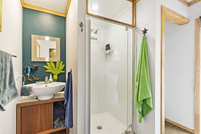 Photo of property in 49 Bright Street, Eketahuna, 4900