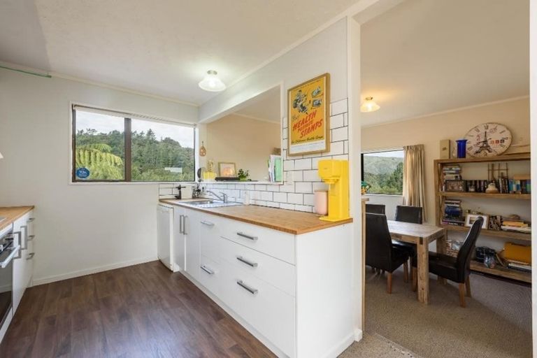 Photo of property in 43b Lord Street, Stokes Valley, Lower Hutt, 5019
