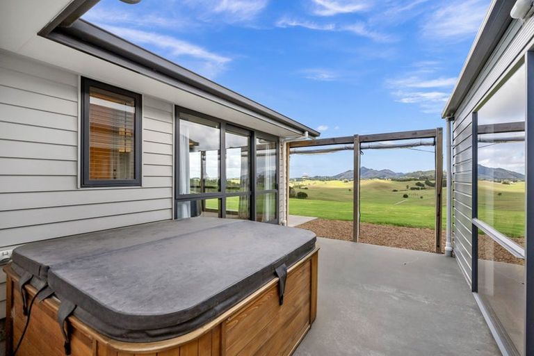 Photo of property in 1014 Snooks Road, Maungakaramea, Whangarei, 0178