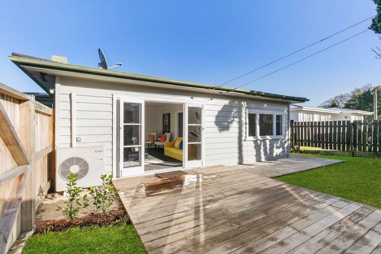 Photo of property in 90 Porchester Road, Papakura, 2110