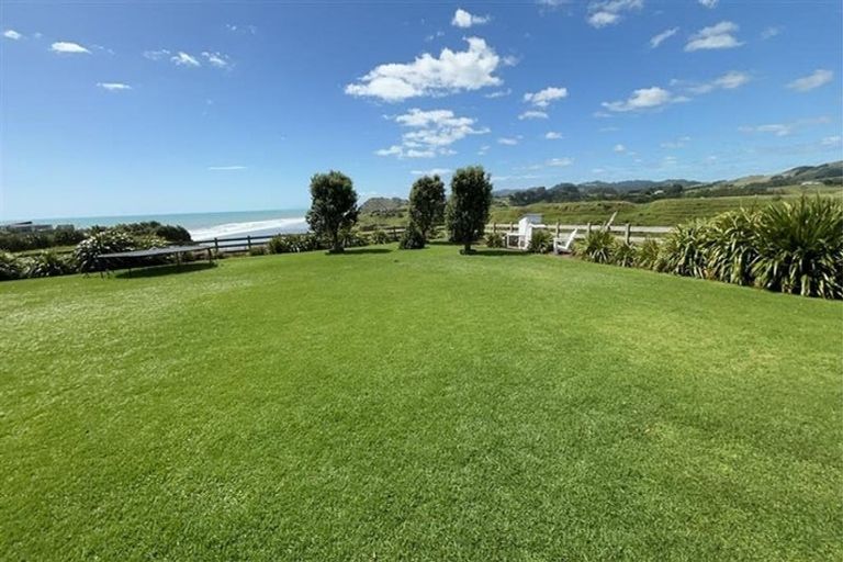 Photo of property in 154 Waitoetoe Road, Mimi, Urenui, 4377