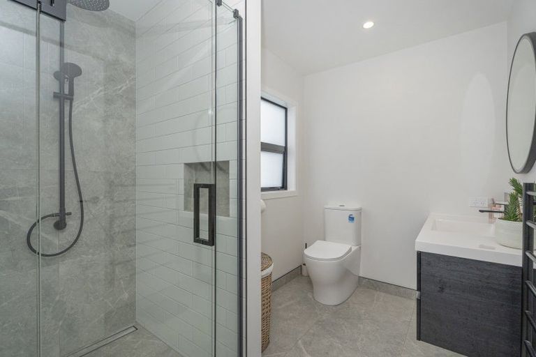 Photo of property in 4 Ngaroma Crescent, Whitianga, 3510