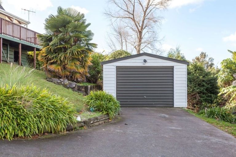 Photo of property in 3 Brenton Place, Whangamata, 3691