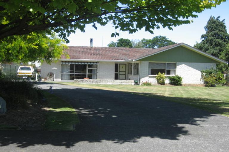 Photo of property in 5 Dalzien Place, Feilding, 4702