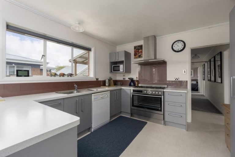 Photo of property in 22 Fraser Avenue, Ranfurly, 9332