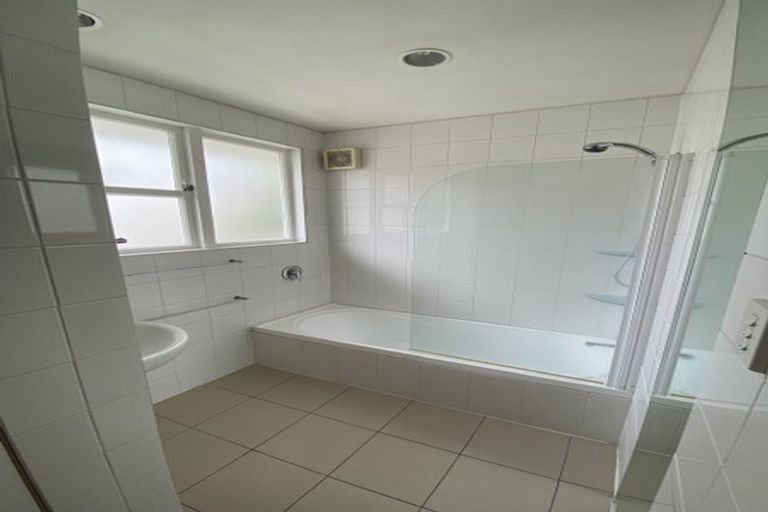 Photo of property in 48 Croydon Street, Karori, Wellington, 6012