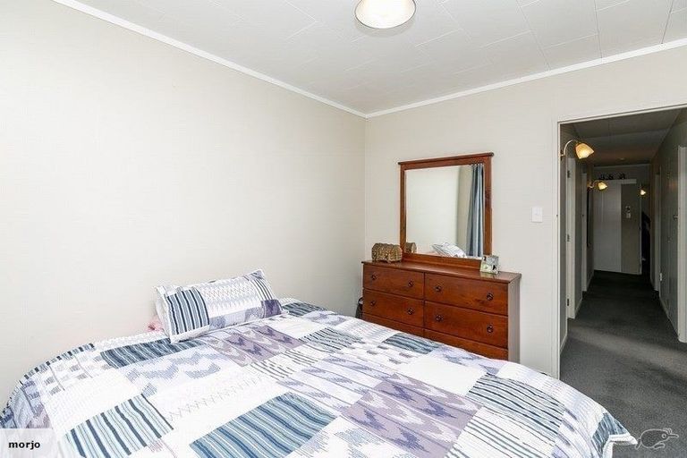 Photo of property in 14 Elizabeth Place, Ferndale, New Plymouth, 4310