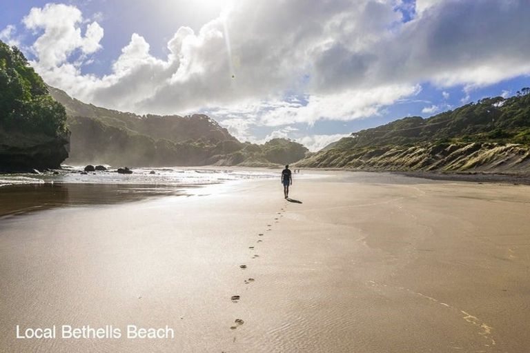 Photo of property in 24 Puwha Street, Massey, Auckland, 0614