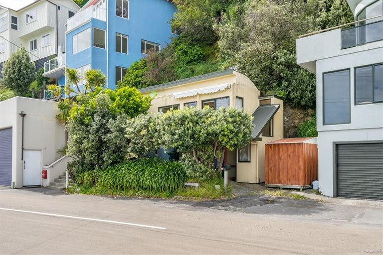 Photo of property in 517c Marine Drive, Sunshine Bay, Lower Hutt, 5013