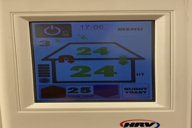 Photo of property in 30a Oxford Street, Hampstead, Ashburton, 7700