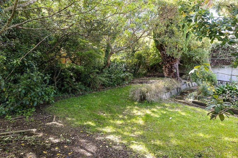 Photo of property in 5 Marett Street, Macandrew Bay, Dunedin, 9014