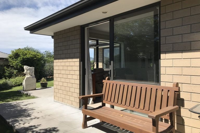 Photo of property in 83 Kotuku Crescent, Woolston, Christchurch, 8023