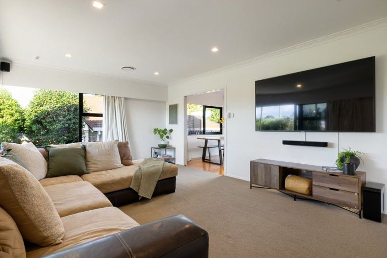 Photo of property in 36 Chedworth Avenue, Chedworth, Hamilton, 3210