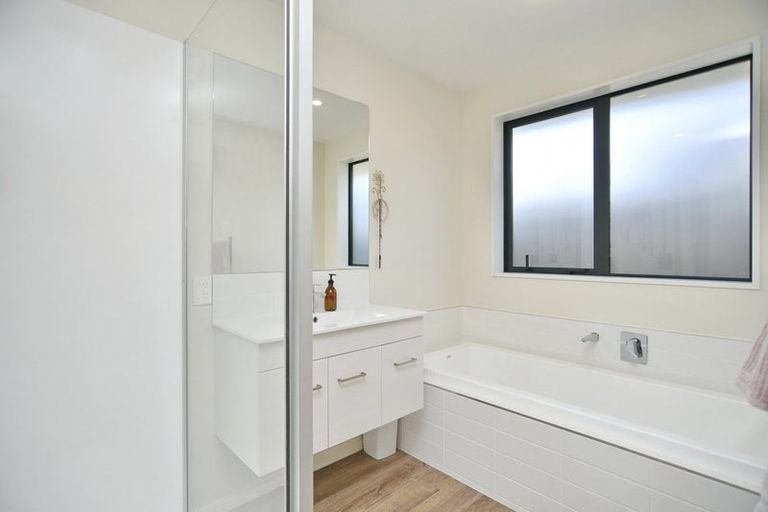 Photo of property in 19 Quinn Crescent, Woodend, 7610