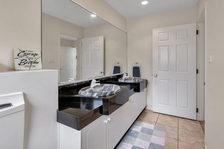 Photo of property in 5 Saint Andrews Place, Te Kamo, Whangarei, 0112