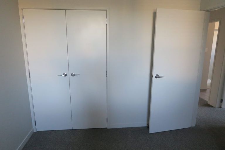 Photo of property in 31 Denny Hulme Drive, Mount Maunganui, 3116