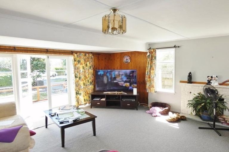 Photo of property in 15 Saint Marys Road, Waipu, 0510